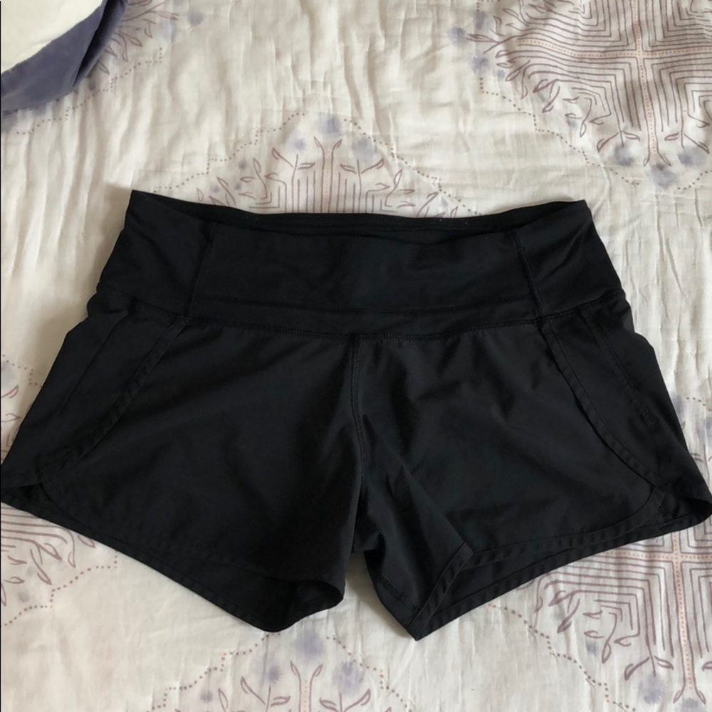 Lululemon Run Times Short 4” Black size 6